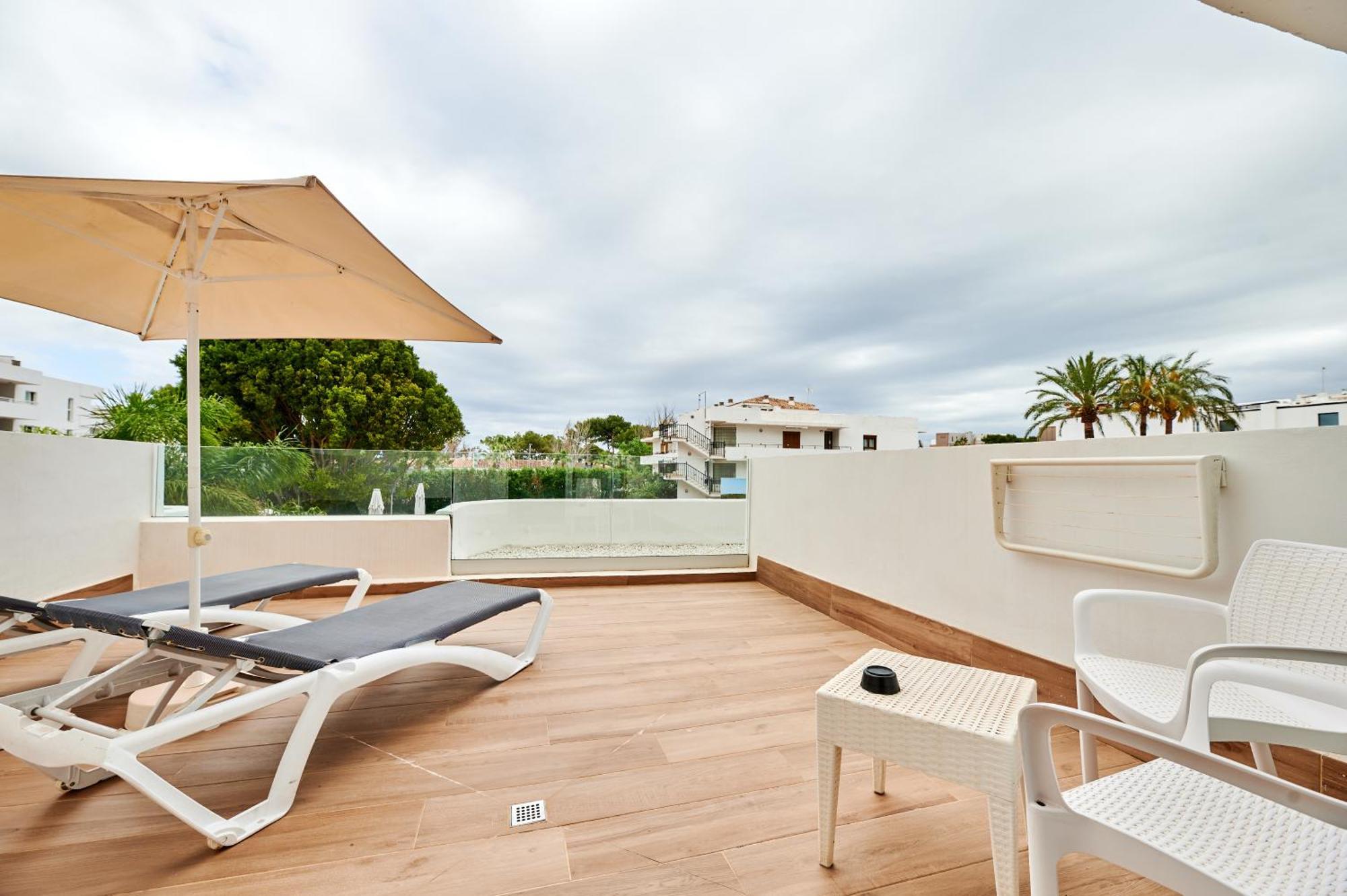 Aluasun Continental Park Hotel & Apartments Playa de Muro  Dış mekan fotoğraf