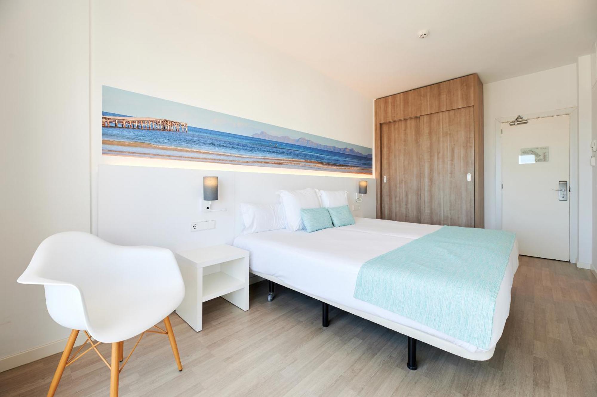 Aluasun Continental Park Hotel & Apartments Playa de Muro  Dış mekan fotoğraf