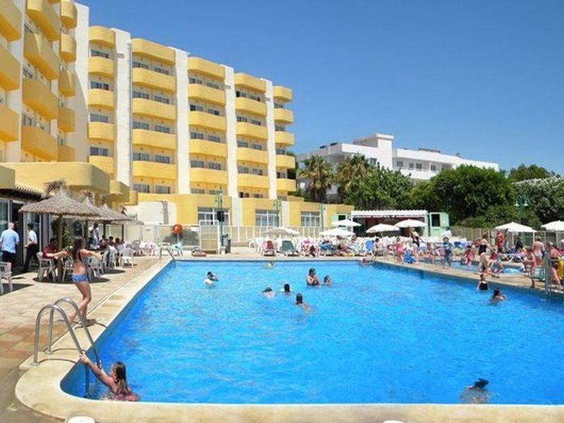 Aluasun Continental Park Hotel & Apartments Playa de Muro  Dış mekan fotoğraf
